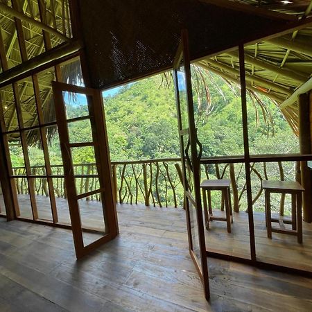 Wood Palace Ella Ngoại thất bức ảnh