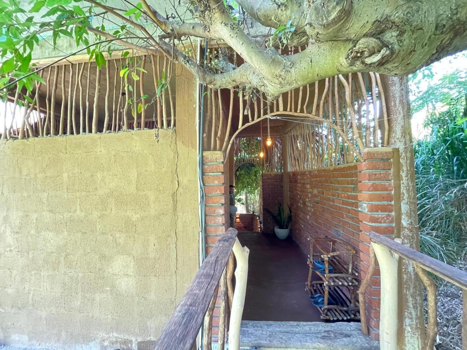 Wood Palace Ella Ngoại thất bức ảnh
