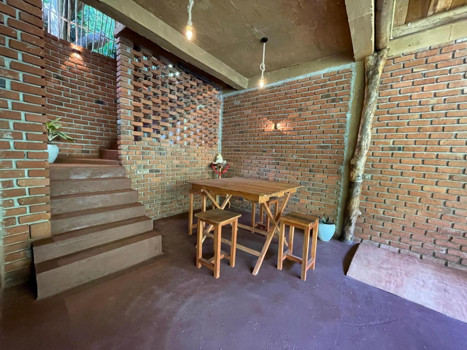 Wood Palace Ella Ngoại thất bức ảnh