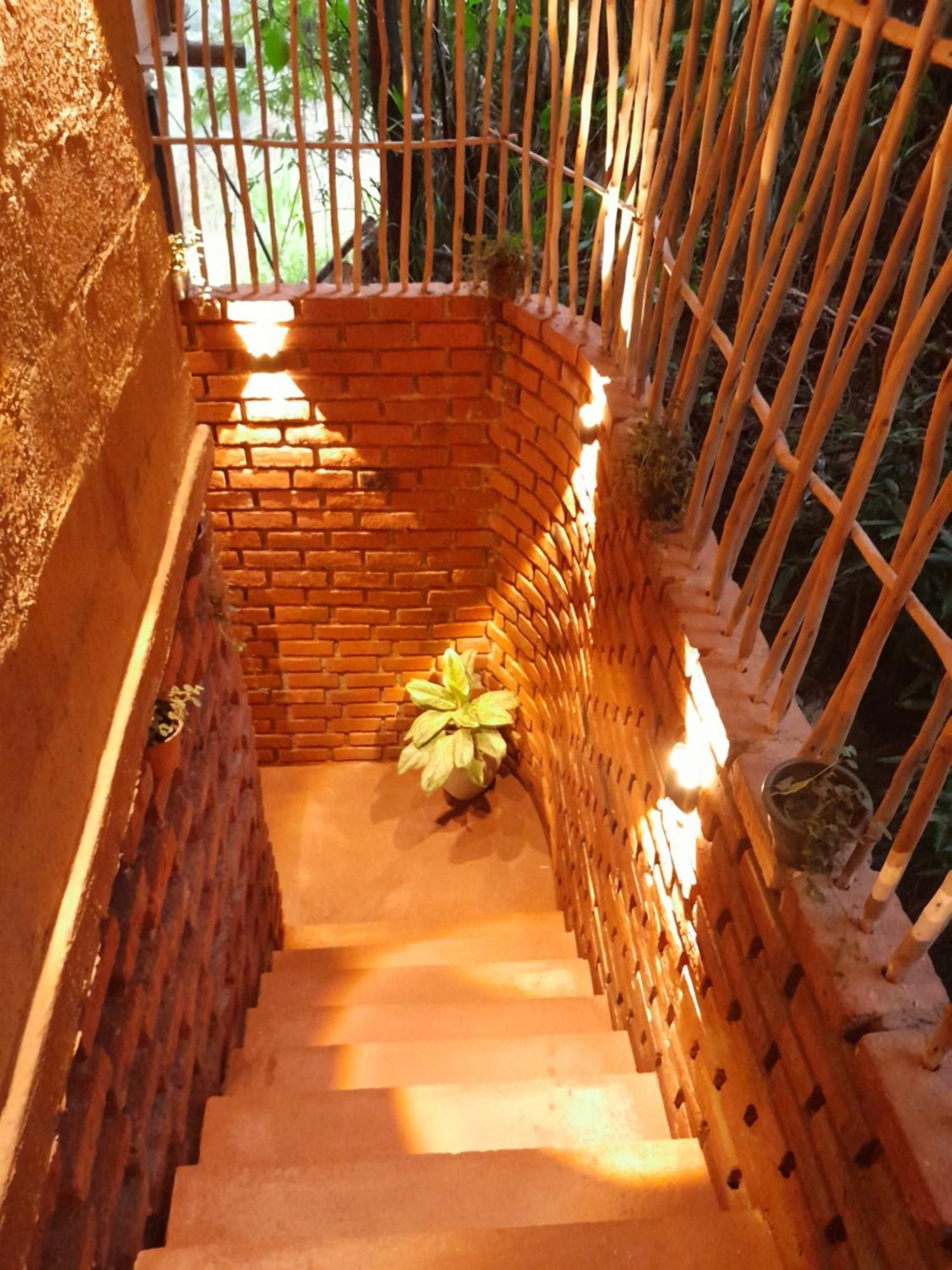 Wood Palace Ella Ngoại thất bức ảnh