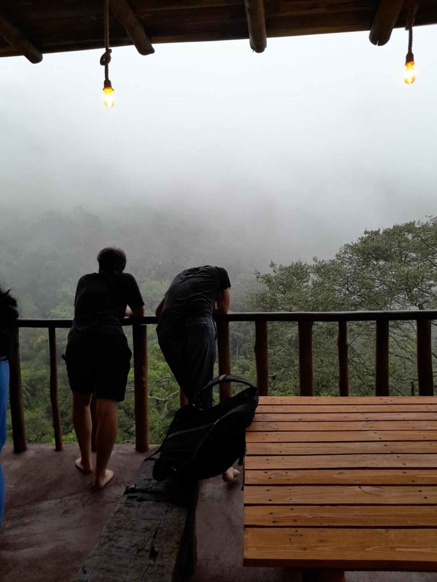 Wood Palace Ella Ngoại thất bức ảnh