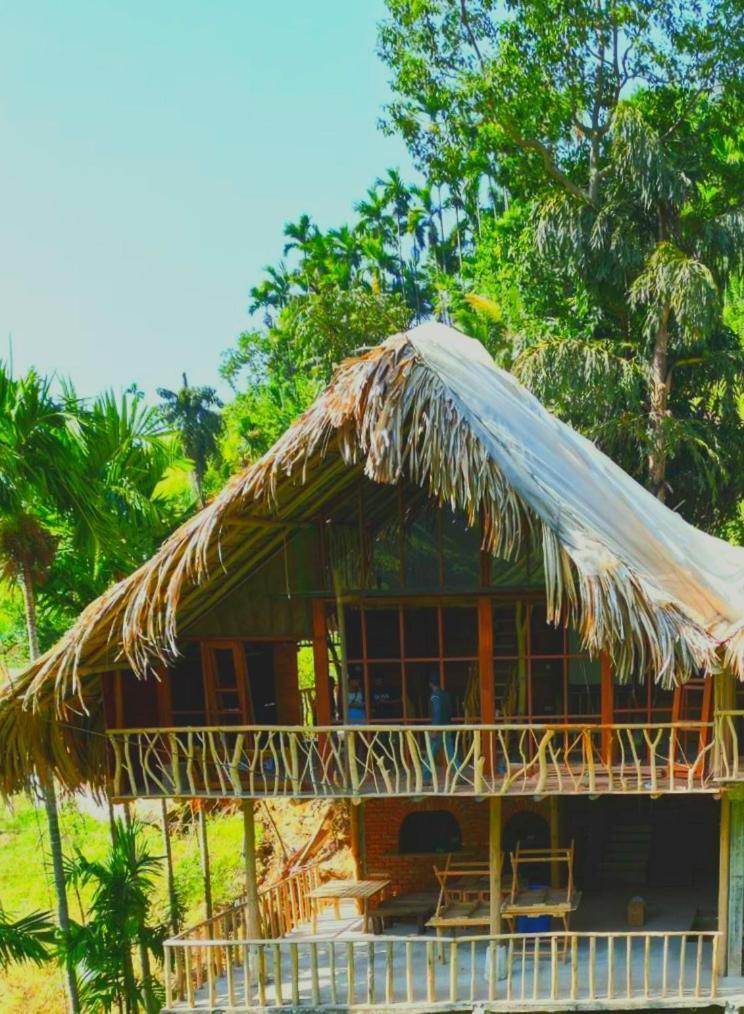 Wood Palace Ella Ngoại thất bức ảnh